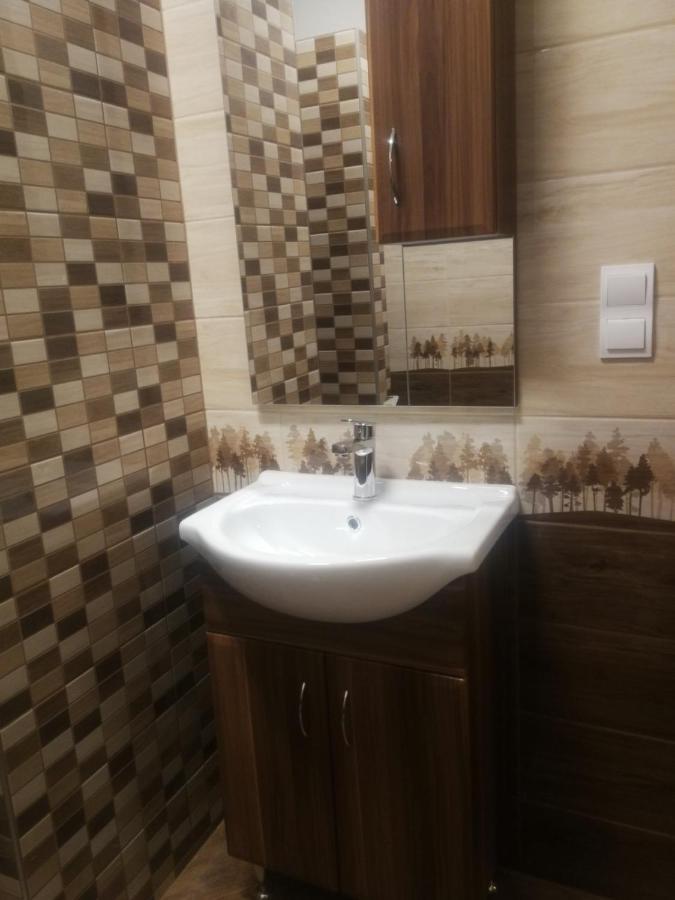 Zso-Zé Apartman Tiszafüred Extérieur photo