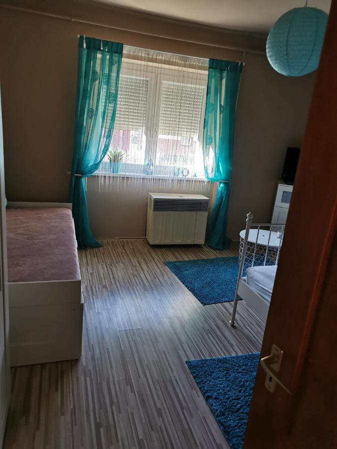 Zso-Zé Apartman Tiszafüred Extérieur photo